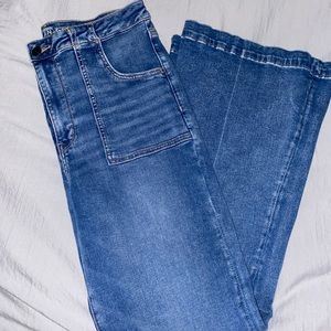 American Eagle High Waisted Flare Jean